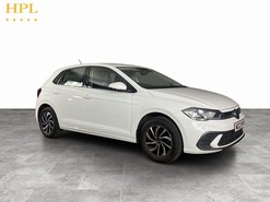 Volkswagen Polo 1.0 EVO Life Hatchback 5dr Petrol Manual Euro 6 (s/s) (80 ps) DAB Radio - R