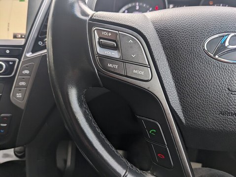 Hyundai SANTA FE CRDI PREMIUM BLUE DRIVE 20