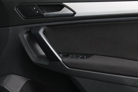 Volkswagen Tiguan SE NAV TSI 35