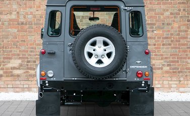 Land Rover Defender 90 TD XS Station Wagon 5
