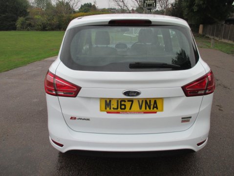 Ford B-Max 1.0T EcoBoost Titanium Navigator Euro 6 5dr 4