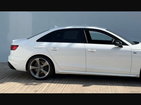 Audi A4 2.0 A4 Black Edition 35 TDI Semi-Auto 4dr 12