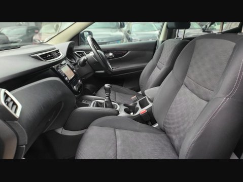 Nissan Qashqai N-CONNECTA DIG-T 29
