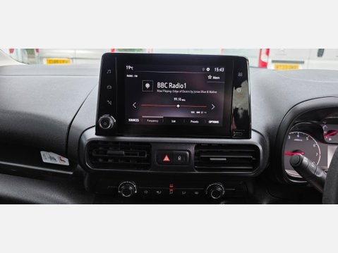 Vauxhall Combo CARGO PRIME L2 H1 2300 5 SEATER CREW VAN 1.5 TURBO D 100ps EU6 17