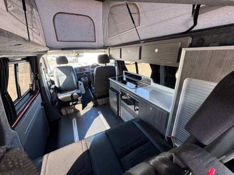 Volkswagen Transporter 12
