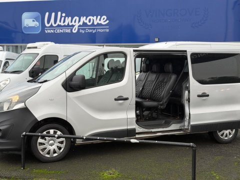 Vauxhall Vivaro 1.6 CDTi 2900 BiTurbo ecoFLEX L2 H1 Euro 6 (s/s) 5dr (9 Seat) 11