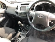 Toyota Hilux INVINCIBLE 4X4 3.0 D-4D DCB Manual 99000m FSH inc Cambelt 15