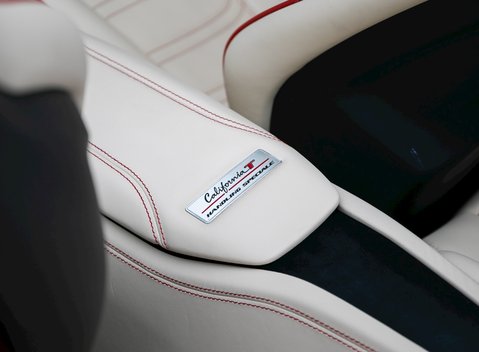 Ferrari California T HS 24