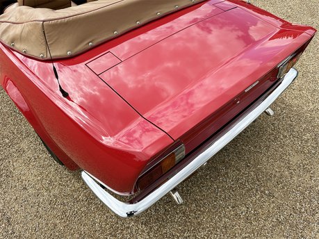 Aston Martin V8 VOLANTE 34