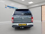 Toyota Hilux 3.0 D-4D Invincible Auto 4WD Euro 5 4dr 10