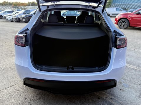 Tesla Model Y (Dual Motor) Long Range SUV 5dr Electric Auto 4WDE (384 bhp) 20