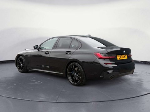 BMW 3 Series 2.0 320i M Sport Auto 4dr 3