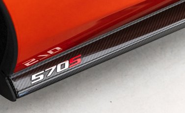 McLaren 570S 25