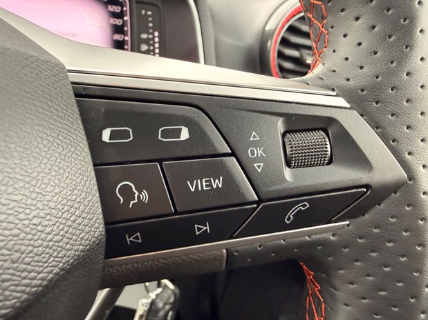 SEAT Arona ECOTSI FR SPORT DSG 26