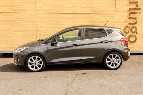 Ford Fiesta TITANIUM 13