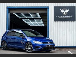 Volkswagen Golf 2.0 Golf R TSi 4Motion Semi-Auto 4WD 5dr 1