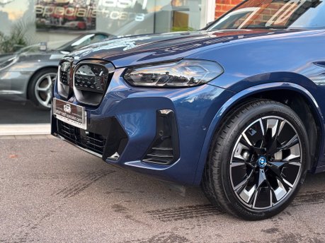 BMW Ix3 80kWh M Sport Pro SUV 5dr Electric Auto (286 ps) 25