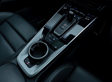 Porsche 911 Turbo S (992) 24