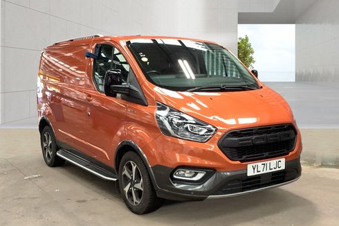Ford Transit Custom AUTO SWB L1H1 Low Roof 300 Air Con Alloys Sensors Cam EURO 6