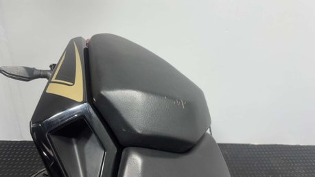 Lexmoto LXR 2021 10K MOT SERVICED FULL SIZE SPORTS BIKE 125CC RACE PIPE 15