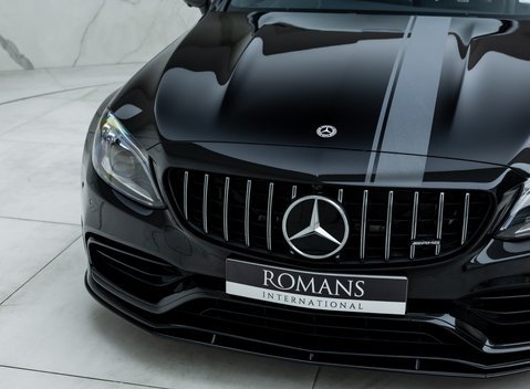 Mercedes-Benz C63 AMG S Coupe 25