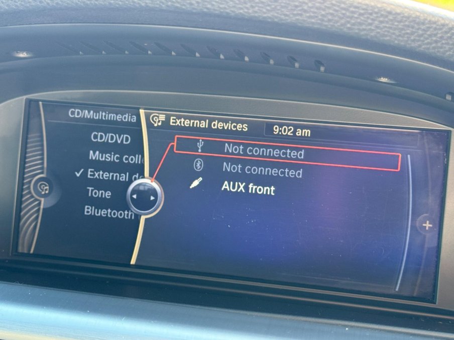 2012 BMW 3 Series — image 17