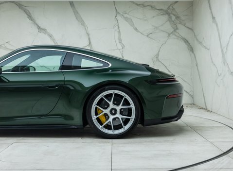 Porsche 911 GT3 TOURING (992.2) 49