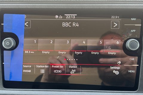 MAN TGE 3.160 Lwb Curtain Side Truck - Air Con / Cruise / 3.5t Towing 23