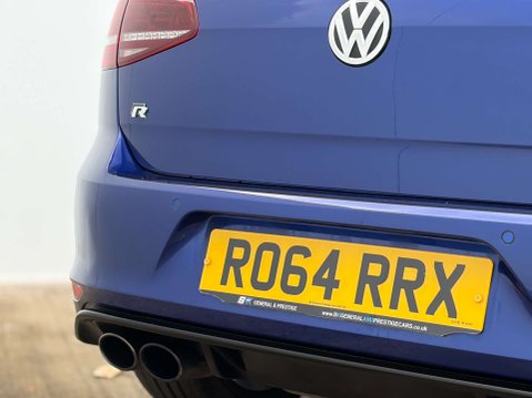 Volkswagen Golf 2.0 Golf R DSG 4WD 5dr 42