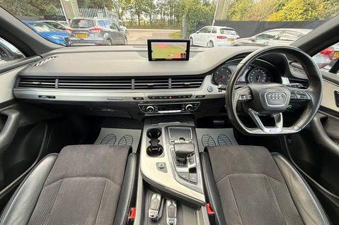 Audi Q7 TDI QUATTRO S LINE - ONE OWNER - PAN ROOF  22