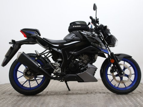 Suzuki GSX-S125 GSXS 125 RLXM3