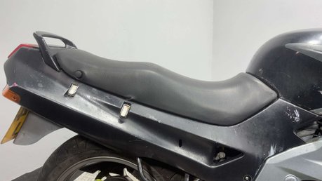 Kawasaki ZZR 1991 CLASSIC SPORTS TOURER PROJECT BIKE SPARES OR REPAIR 600CC 30