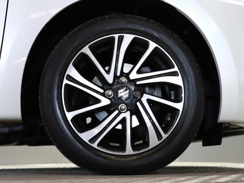 Suzuki Swift 1.2 Dualjet 83 12V Hybrid SZ5 5dr Auto 13