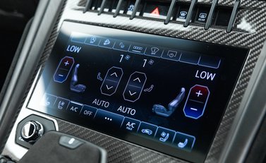 Lamborghini Urus PERFORMANTE 37