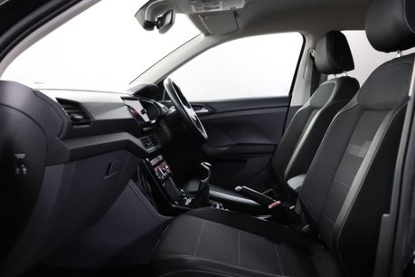 Volkswagen T-Cross SE TSI 42