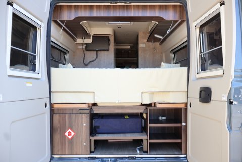 Fiat Ducato Laika 646 ECOVIP 180 BHP Auto huge factory upgrades cost new £98K    45