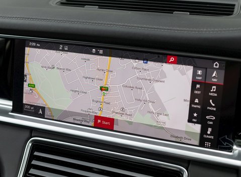 Porsche Panamera Turbo Sport Turismo 21