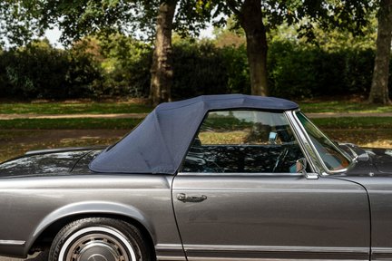 Mercedes-Benz SL Series 280 SL Pagoda 10