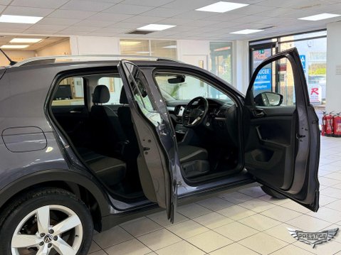 Volkswagen T-Cross 1.0 TSI SEL Euro 6 (s/s) 5dr 41