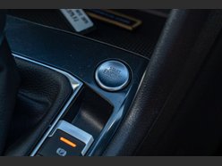 Volkswagen Tiguan 1.5 Tiguan R-Line TSi Semi-Auto 5dr 18