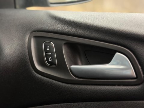 Ford Kuga 1.5T EcoBoost ST-Line Euro 6 (s/s) 5dr 72