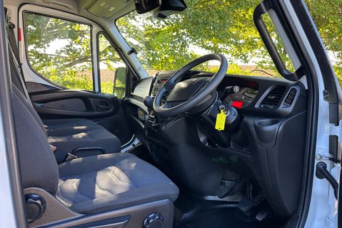 Iveco Daily 70C18D Crew Cab Dropside with Tail Lift - Air Con - Low Miles 18