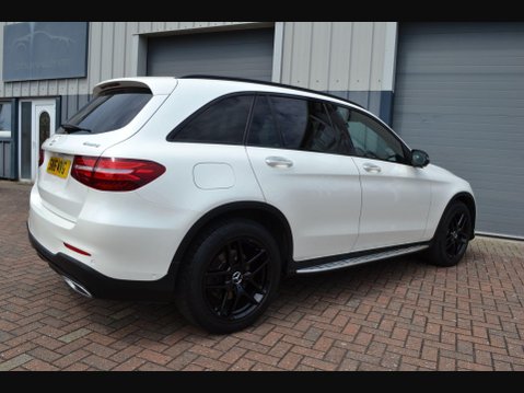 Mercedes-Benz GLC 2.1 GLC250d AMG Line (Premium Plus) G-Tronic 4MATIC Euro 6 (s/s) 5dr 28