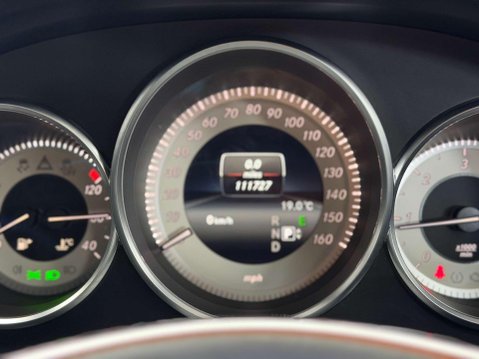 Mercedes-Benz CLS 2.1 CLS220d AMG Line Coupe 4dr Diesel G-Tronic+ Euro 6 (s/s) (177 ps) 26