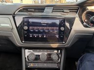 Volkswagen Touran SE FAMILY TDI BLUEMOTION TECHNOLOGY DSG 10
