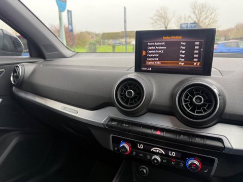 Audi Q2 1.6 TDI S line Euro 6 (s/s) 5dr 16