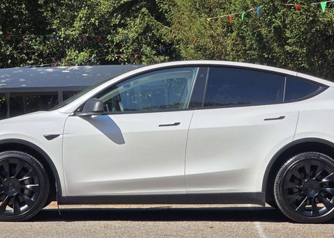 Tesla Model Y ModeL Y Long Range AWD 4WD 5dr 6