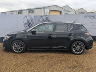 Lexus CT 200H F SPORT 4