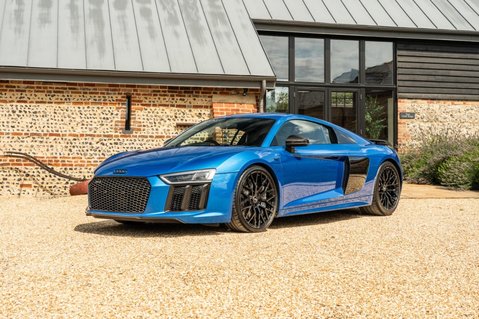 Audi R8 5.2 FSI V10 Plus S Tronic quattro Euro 6 (s/s) 2dr 4