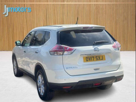 Nissan X-Trail 1.6 dCi Acenta SUV 5dr Diesel XTRON Euro 6 (s/s) (130 ps) 28